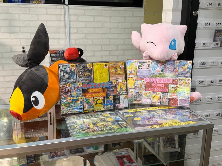 店頭のオリパ商品棚